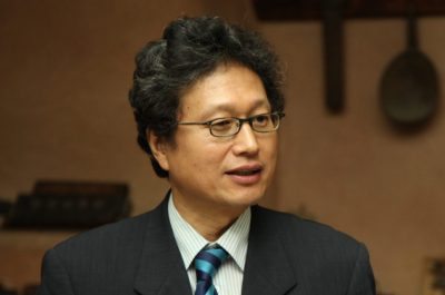 천진기 사진